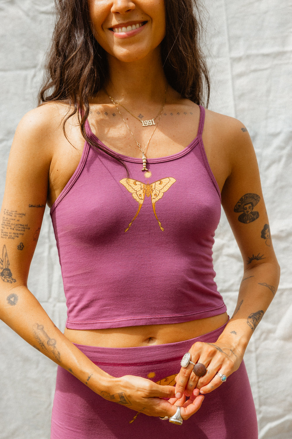 Comet Moth Kitten Tank