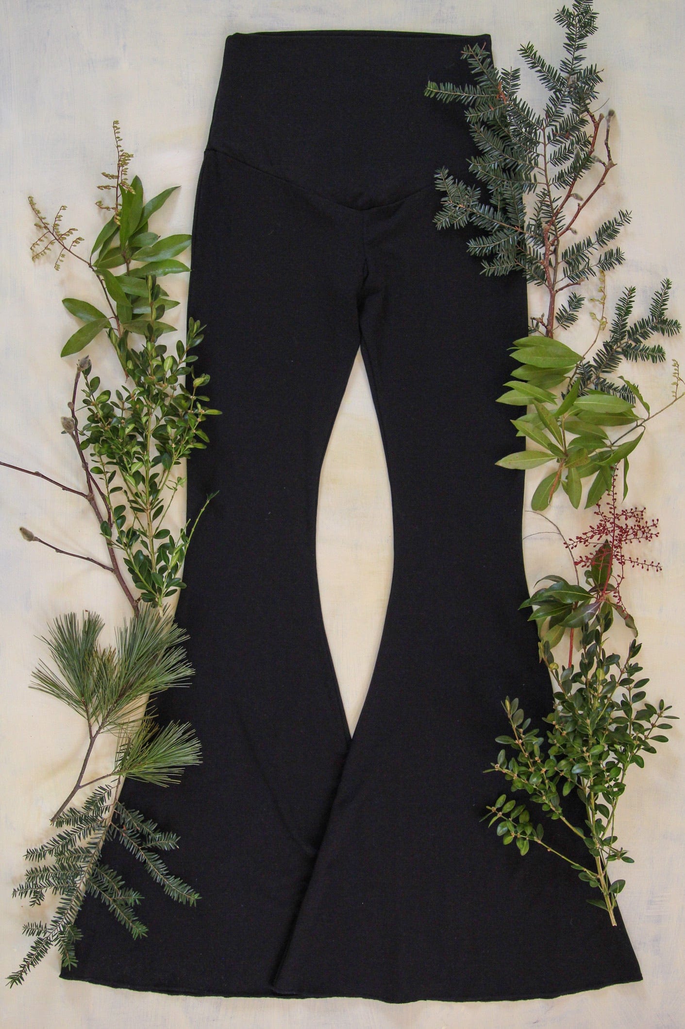 Women's sustainable yoga wear. Eco friendly and fair trade.