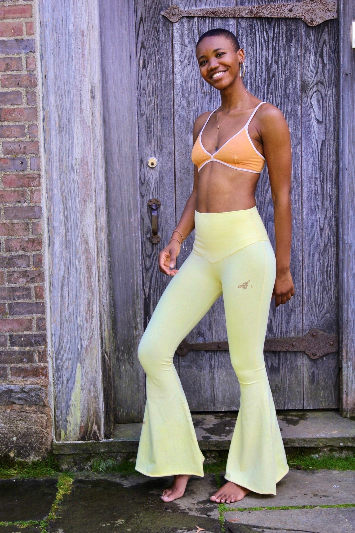 Women's sustainable yoga wear. Eco friendly and fair trade.