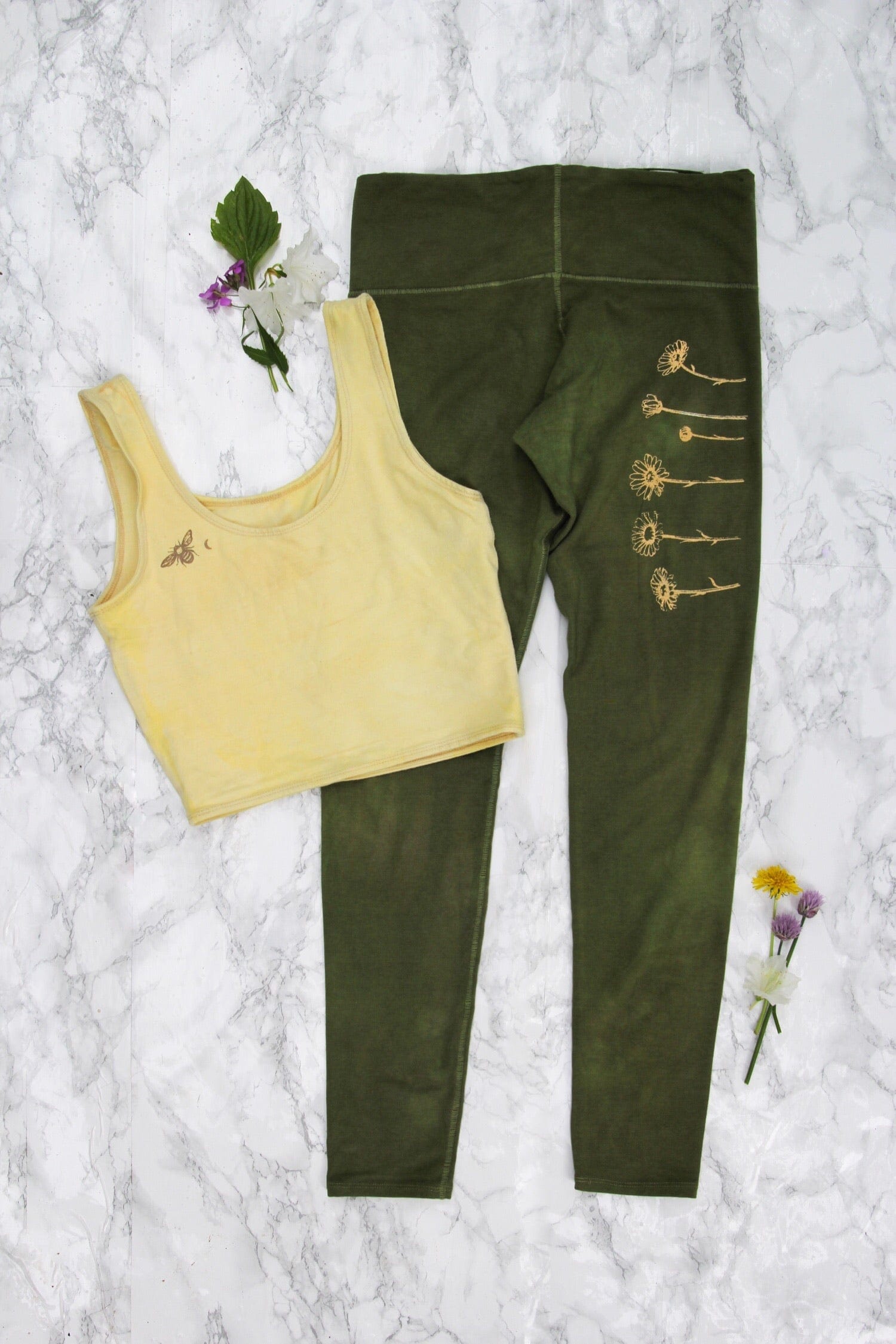 Women's sustainable yoga wear. Eco friendly and fair trade.