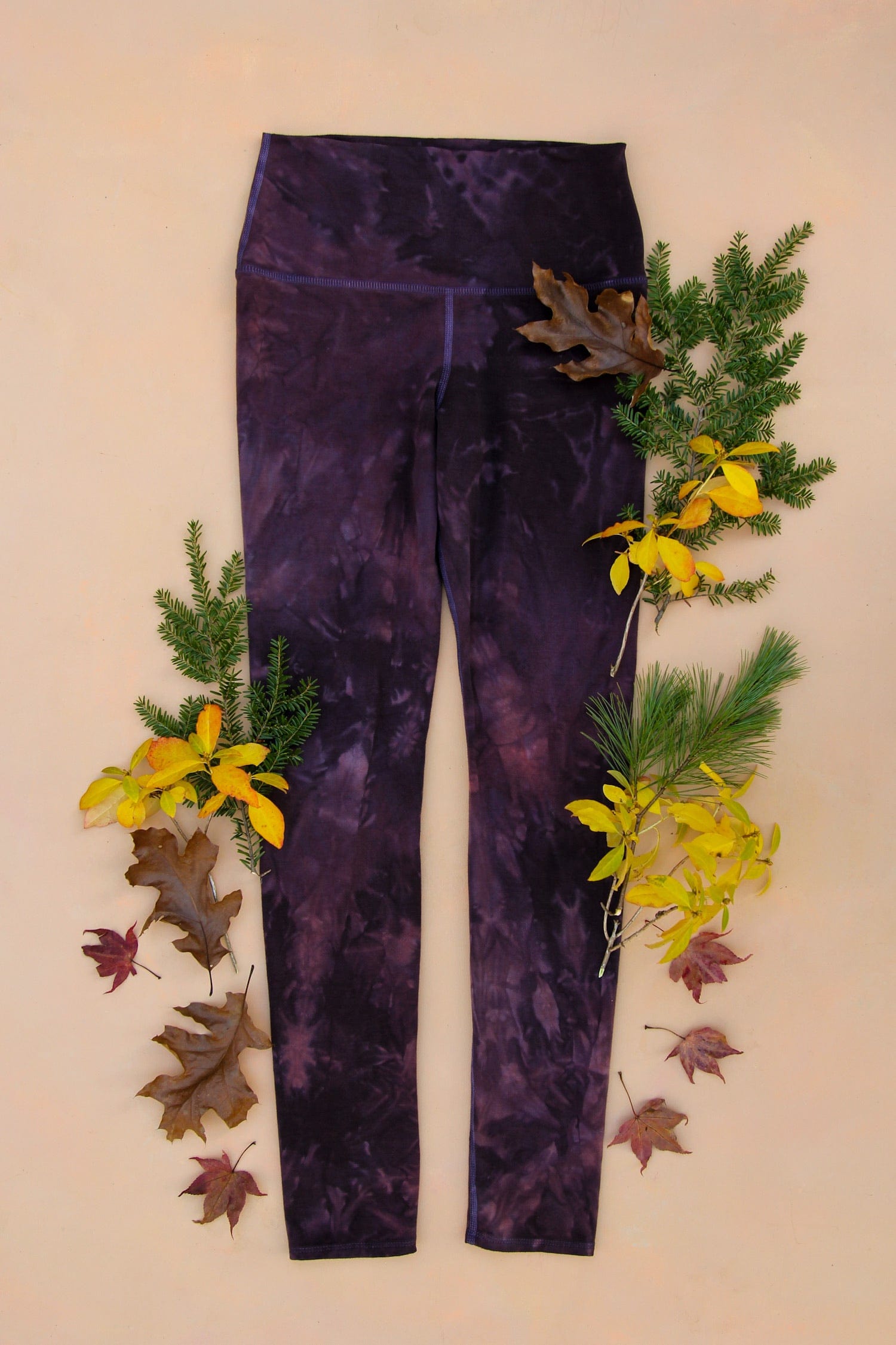 Women's sustainable yoga wear. Eco friendly and fair trade.