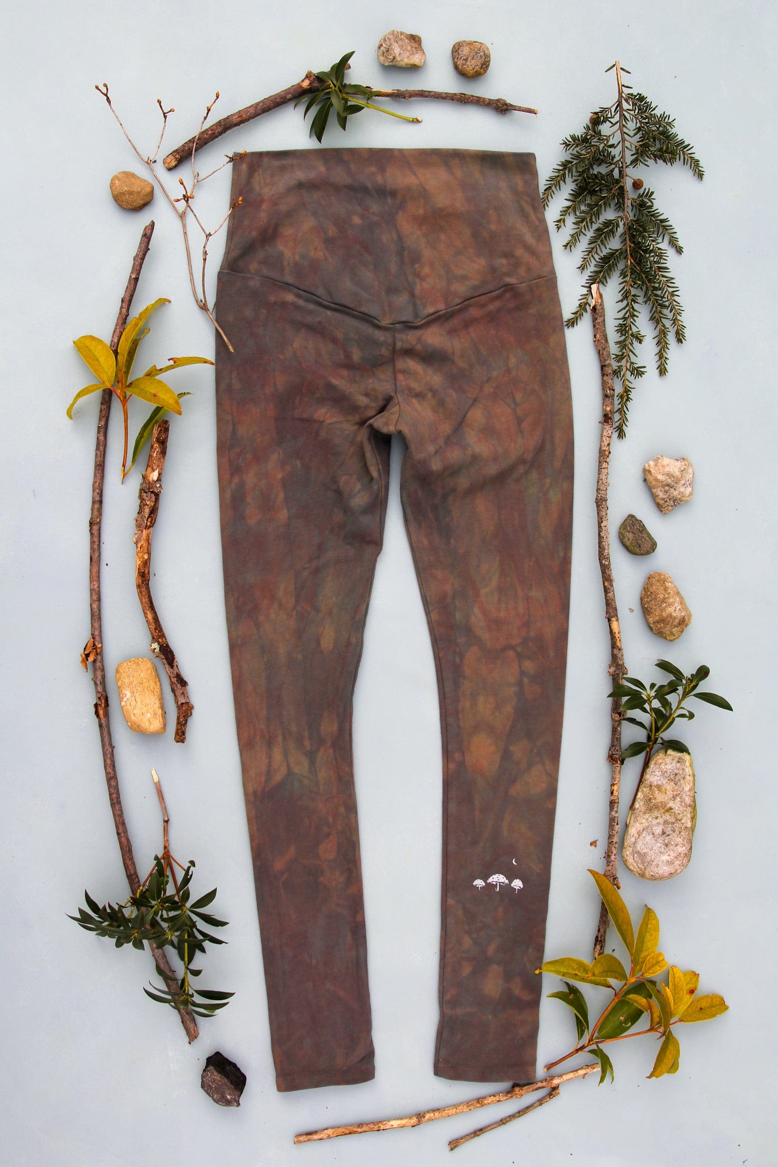 Women's sustainable yoga wear. Eco friendly and fair trade.