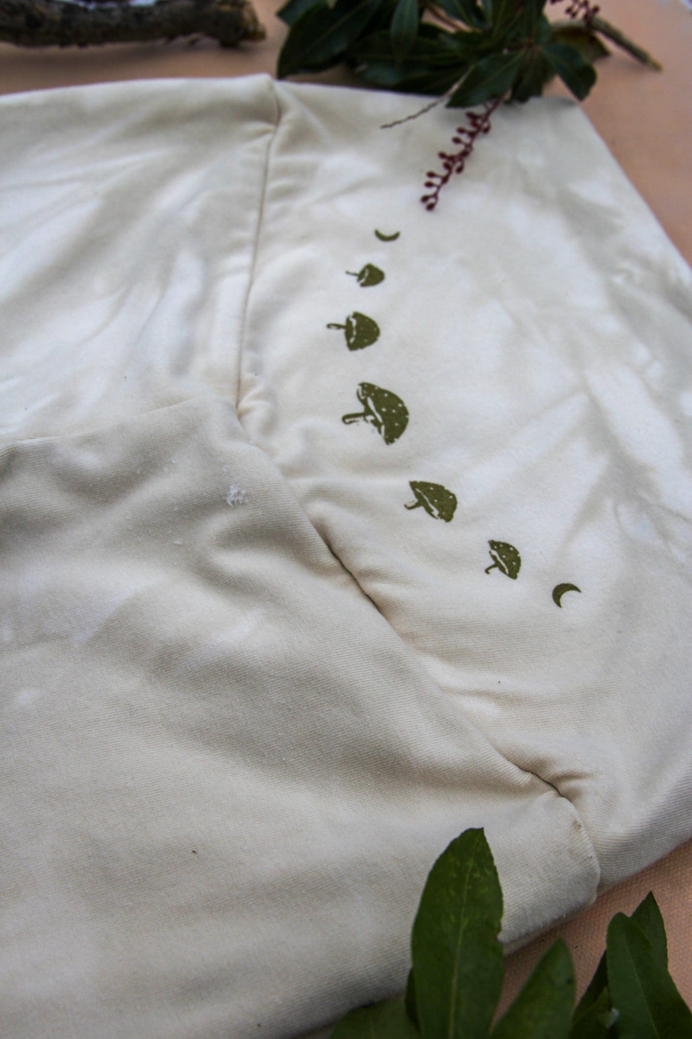Women's sustainable yoga wear. Eco friendly and fair trade.