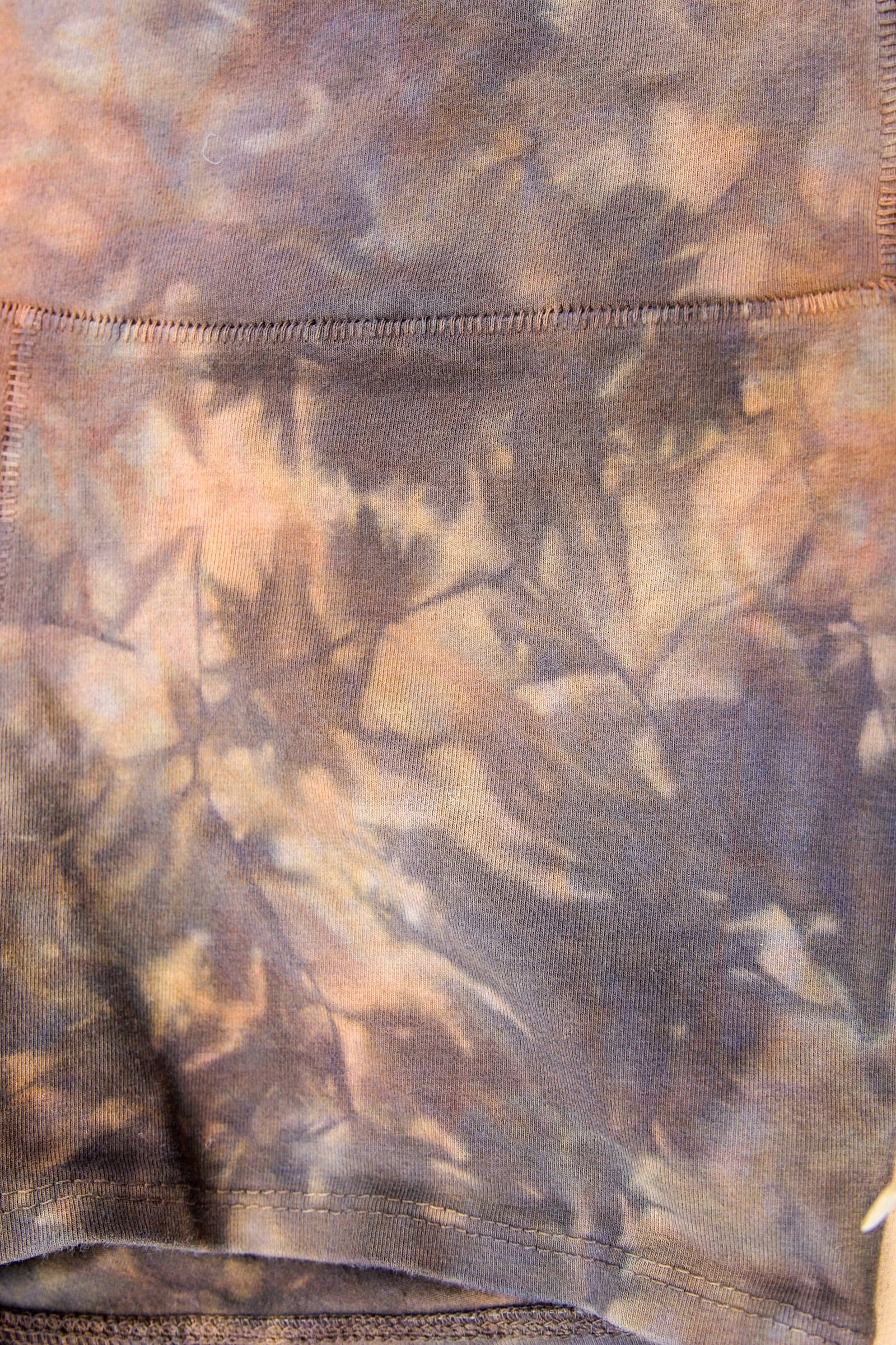 Women's sustainable yoga wear. Eco friendly and fair trade.