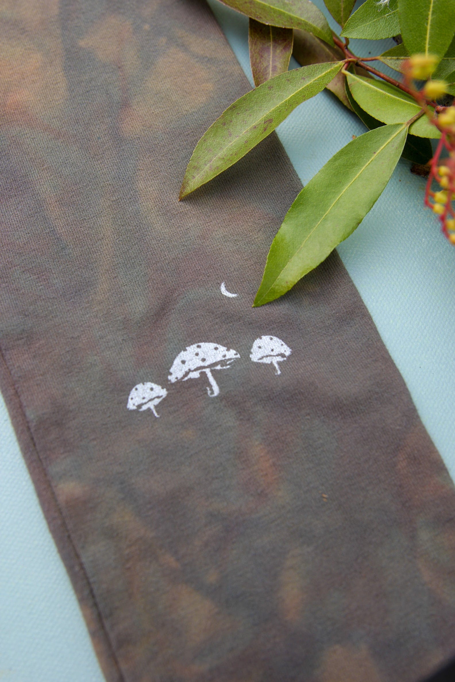 Women's sustainable yoga wear. Eco friendly and fair trade.
