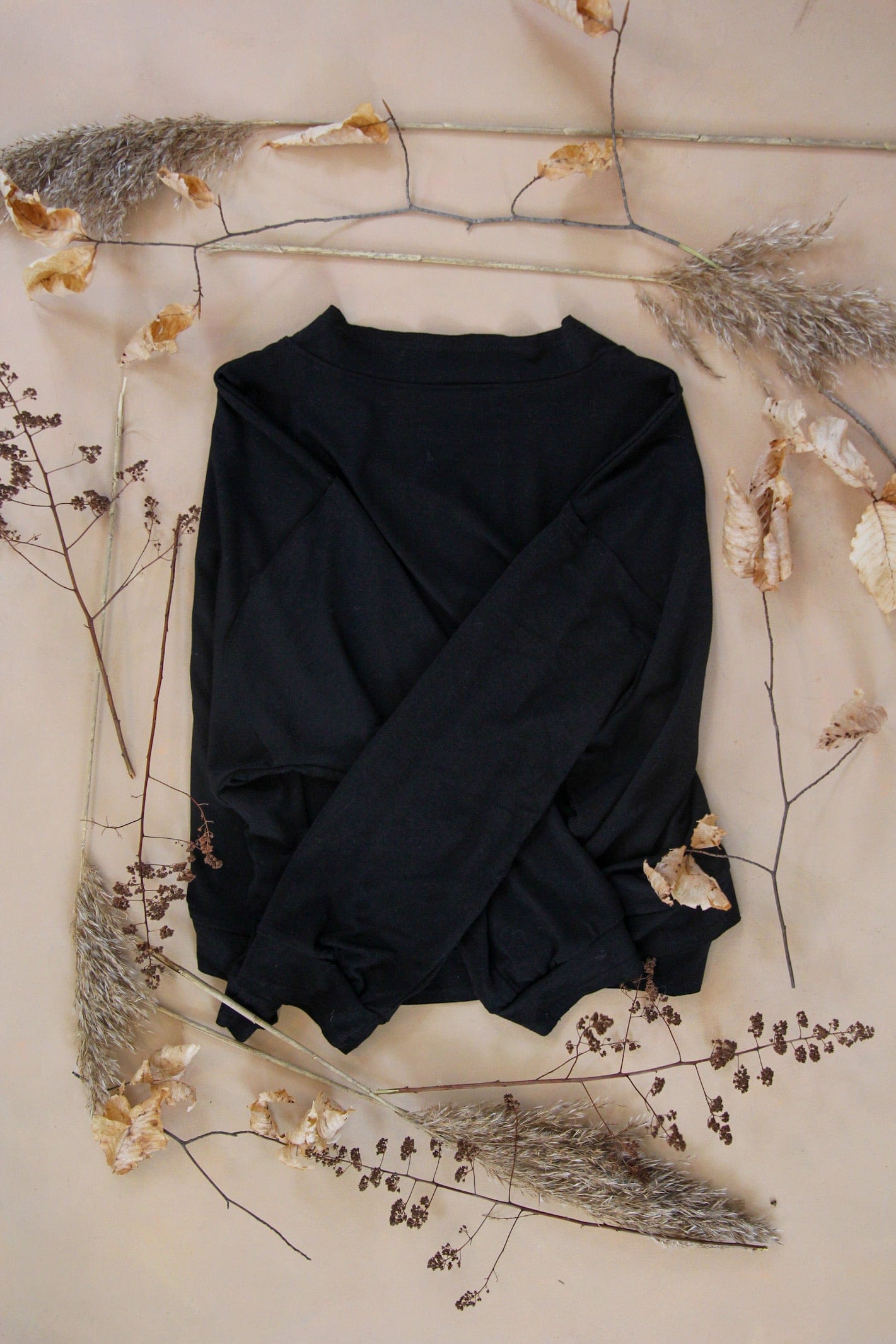 Women's sustainable yoga wear. Eco friendly and fair trade.