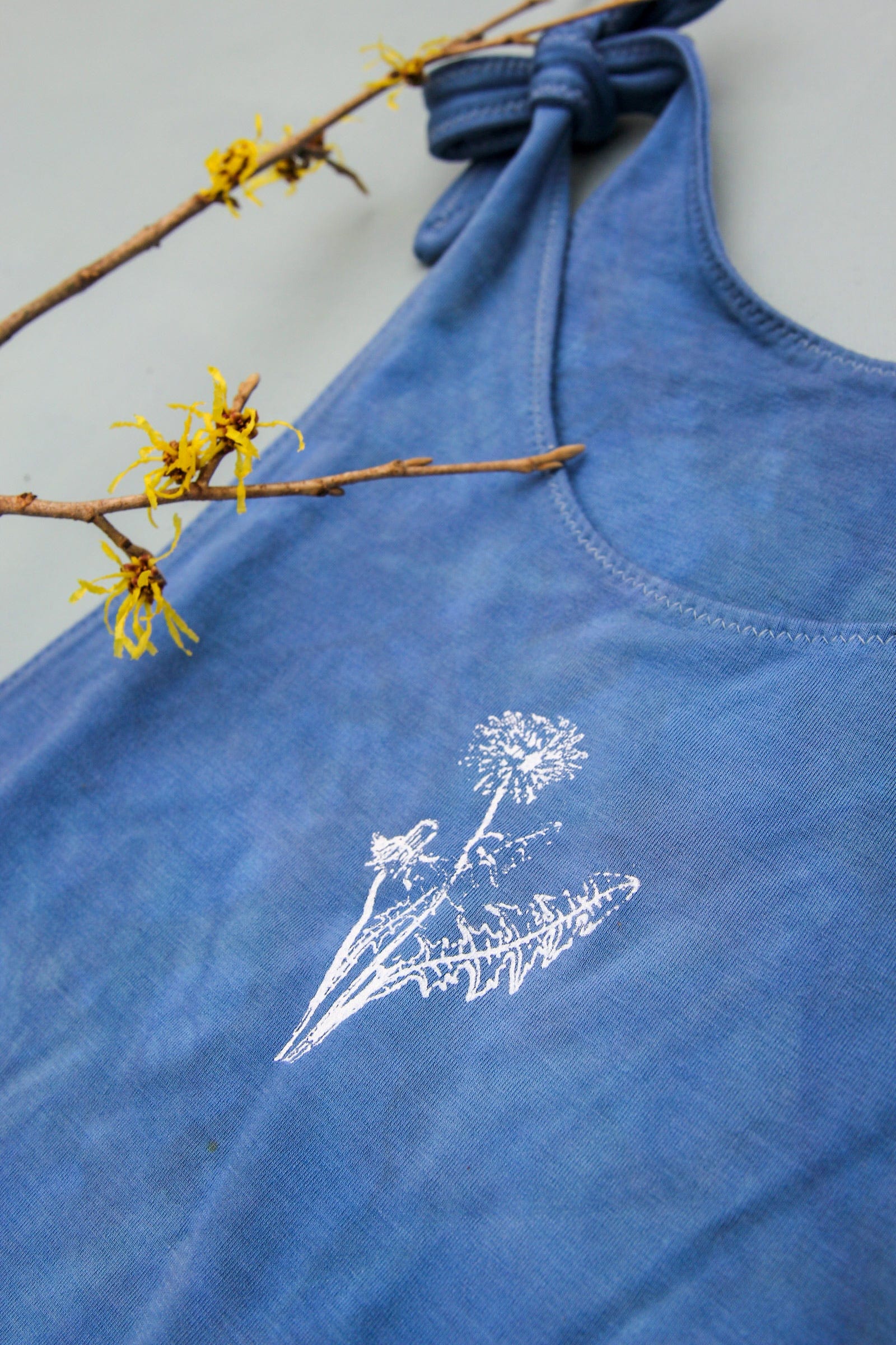 Women's sustainable yoga wear. Eco friendly and fair trade.