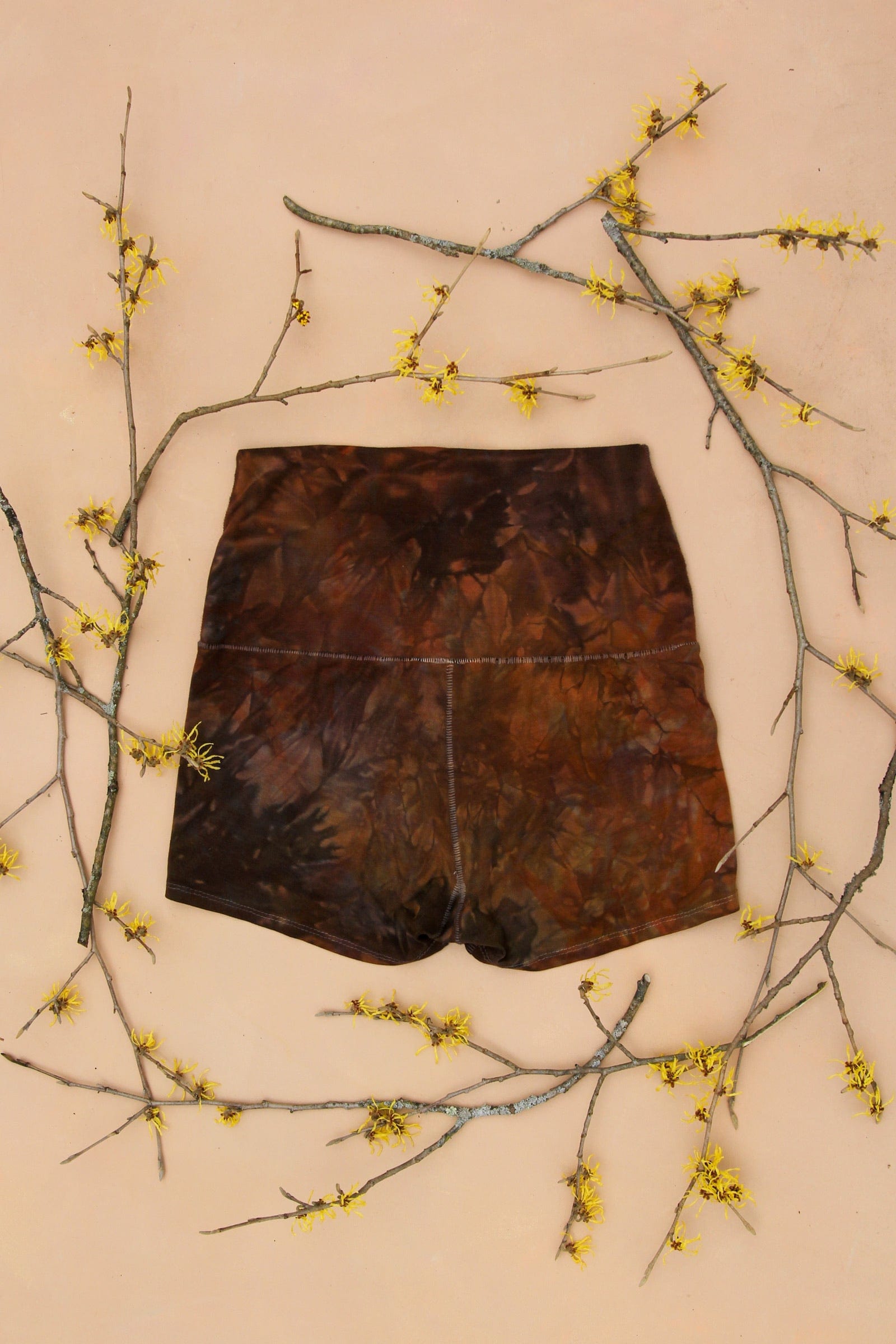 Women's sustainable yoga wear. Eco friendly and fair trade.