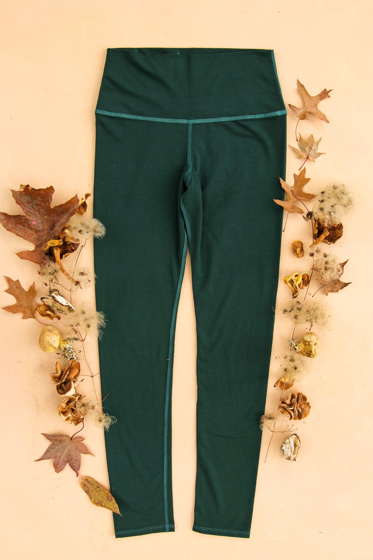 Women's sustainable yoga wear. Eco friendly and fair trade.