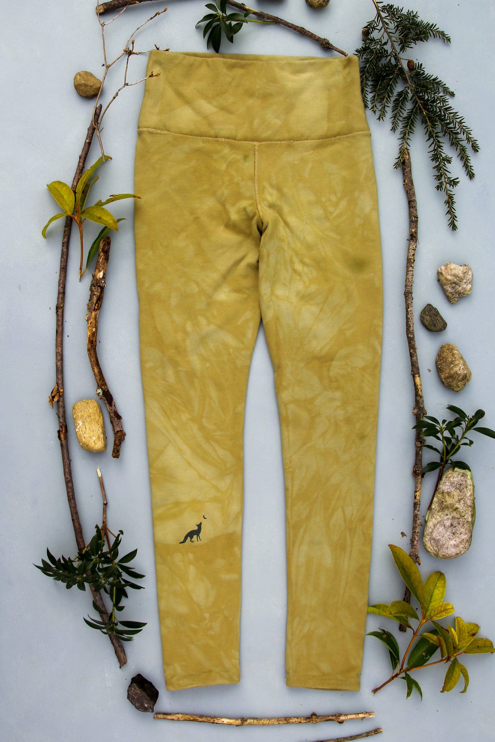 Women's sustainable yoga wear. Eco friendly and fair trade.